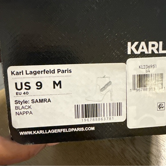 NEW KARL LAGERFELD PARIS Women's Samra Embellished Pointed-Toe Booties 9 - Picture 7 of 7